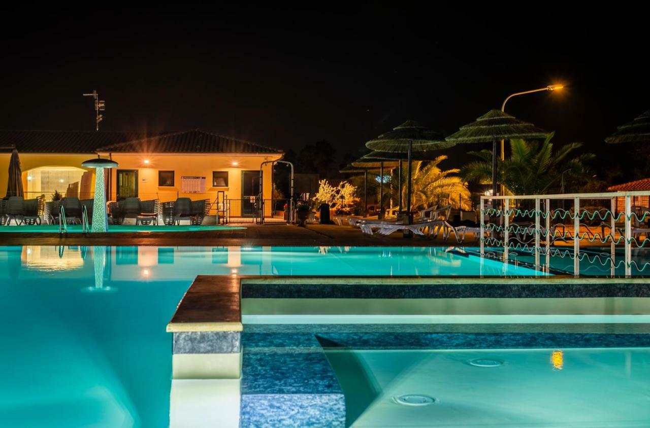 Il Veliero Hotell Follonica Exteriör bild